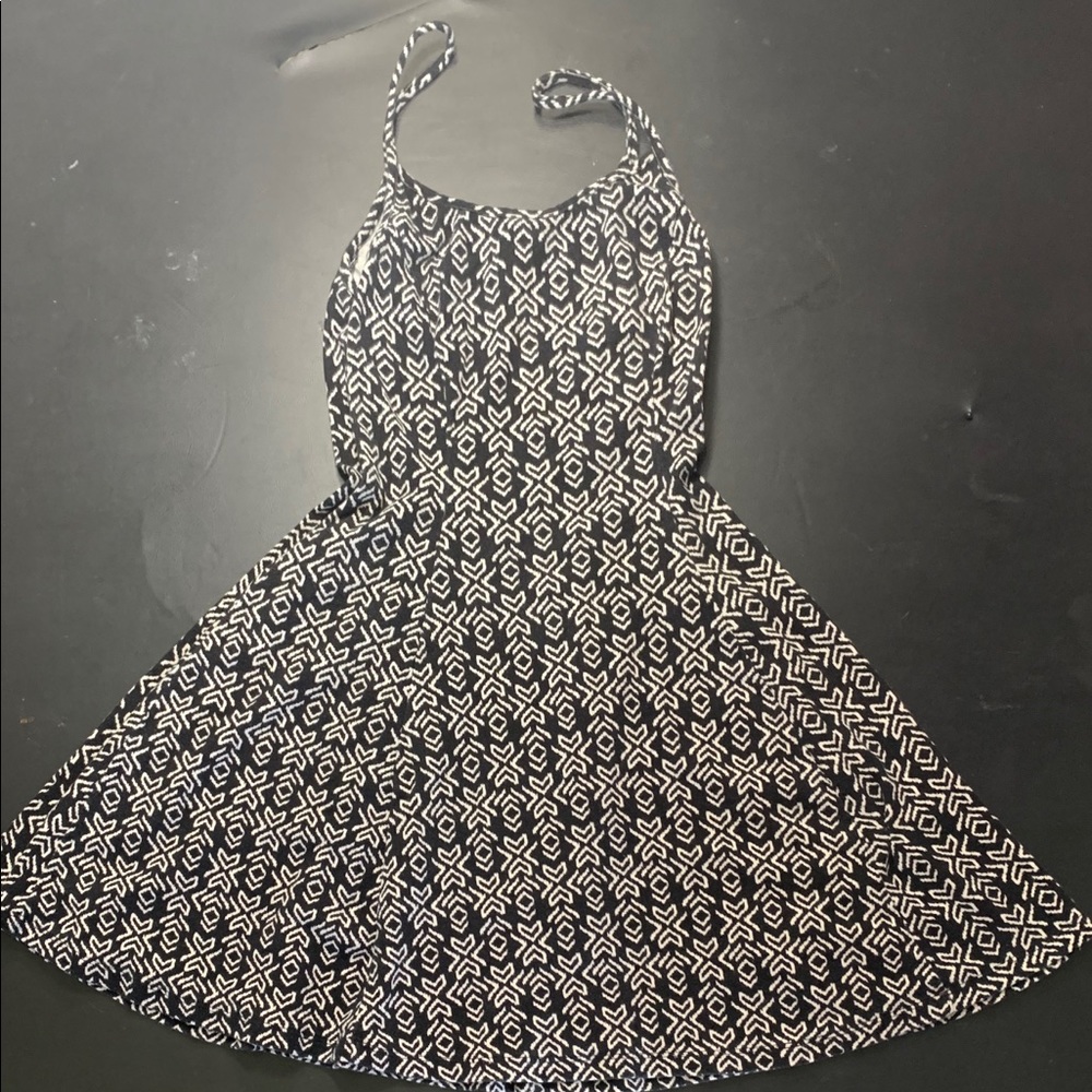 Forever 21 Cute black mini dress size small